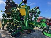 Thumbnail image John Deere 1795 3