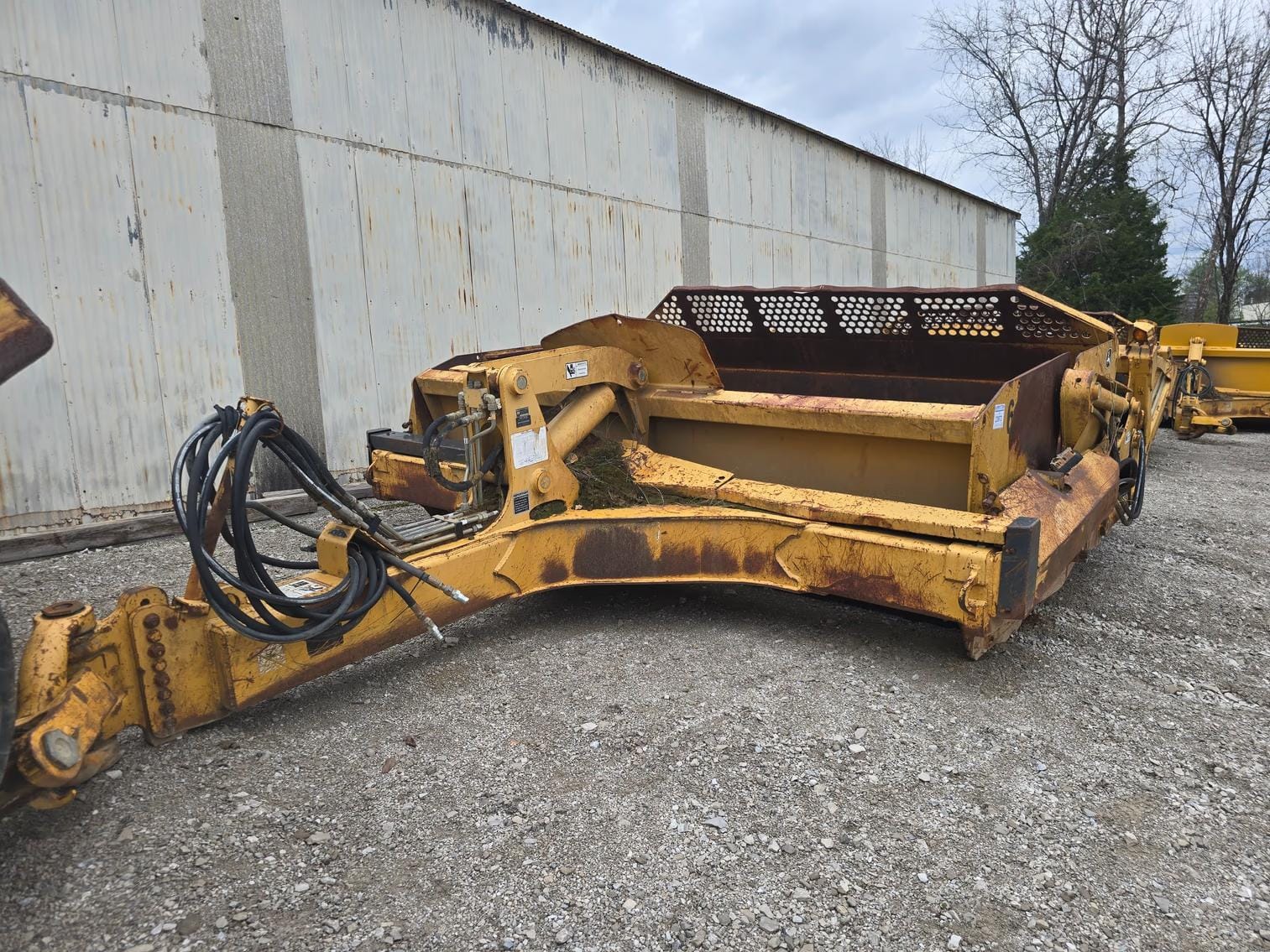 2006 John Deere 1812C Equipment Image0