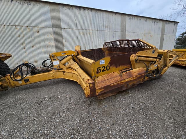 Image of John Deere 1812C equipment image 3