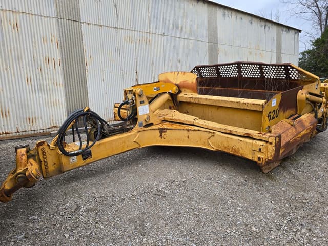 Image of John Deere 1812C equipment image 1