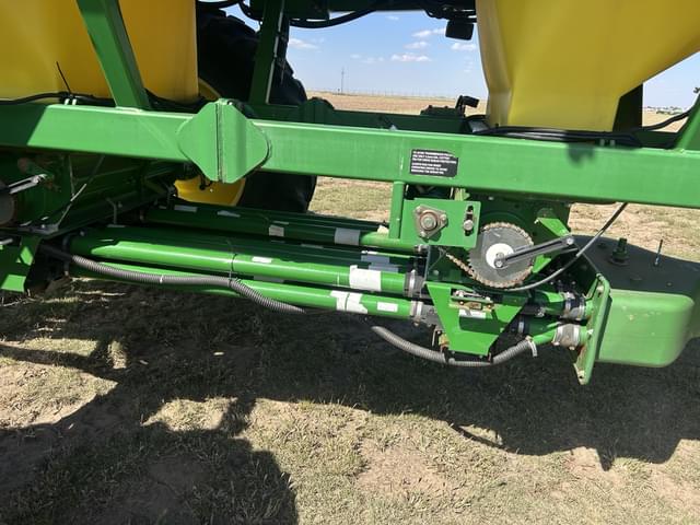 Image of John Deere 1895 equipment image 2