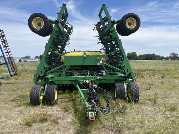 Image of John Deere 1990 equipment image 1