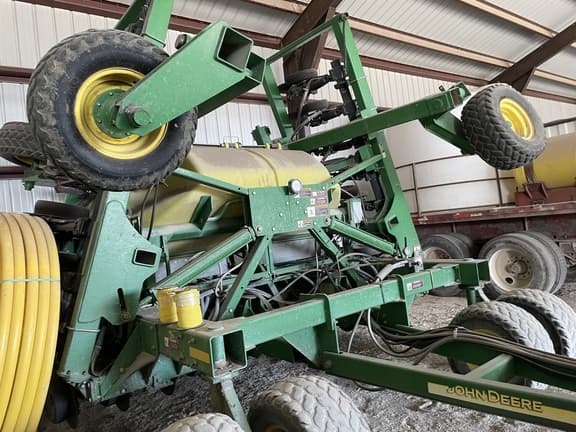 Image of John Deere 1990 equipment image 2