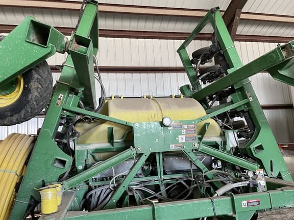 Image of John Deere 1990 equipment image 3