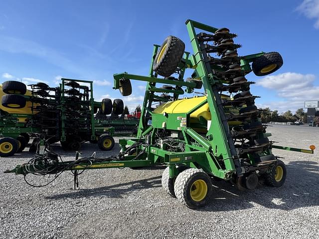 Image of John Deere 1990 equipment image 1