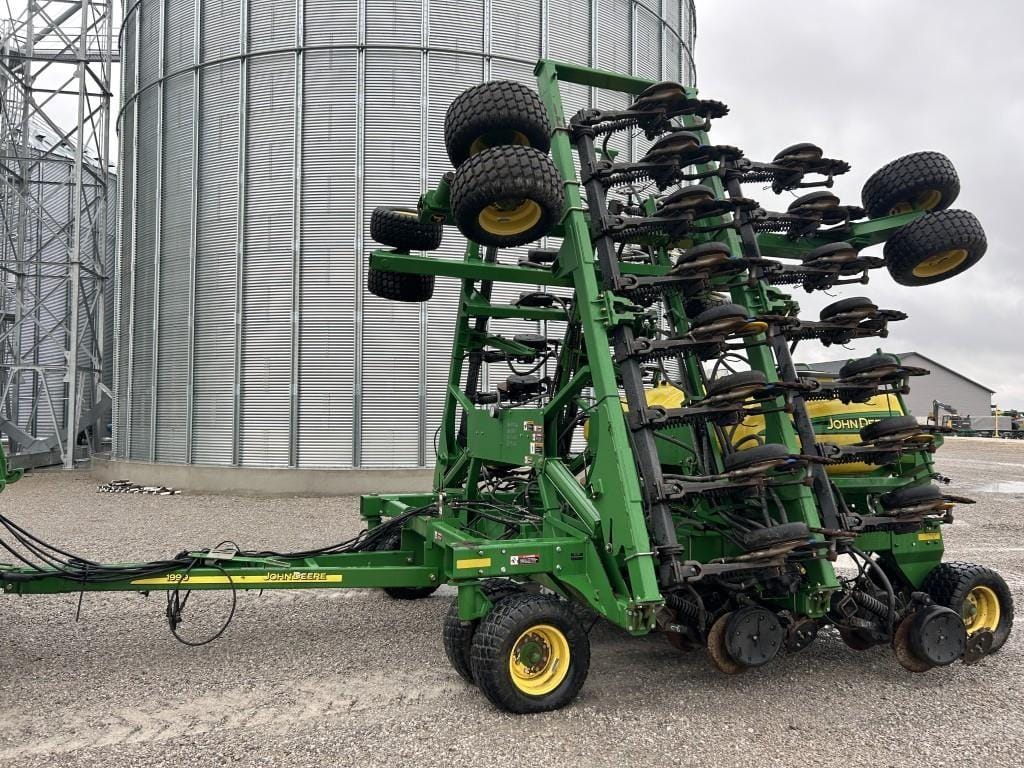 2006 John Deere 1990 Equipment Image0