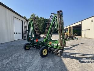 Main image John Deere 200 4