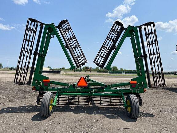 Image of John Deere 200 equipment image 3