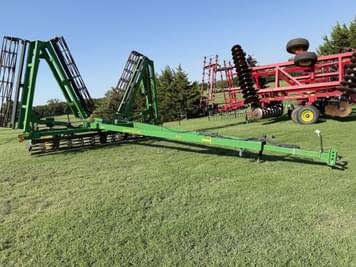 Main image John Deere 200