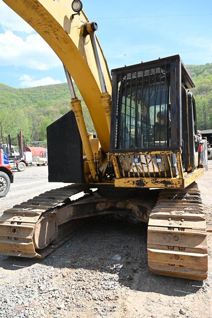 Main image John Deere 200C LC 12