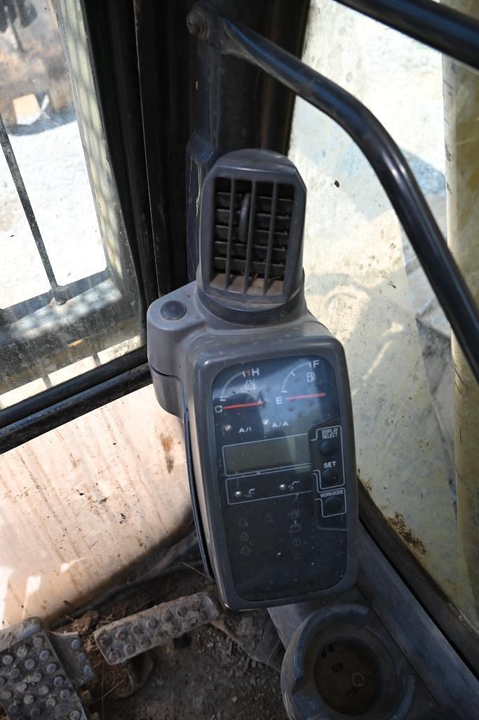 Main image John Deere 200C LC 50