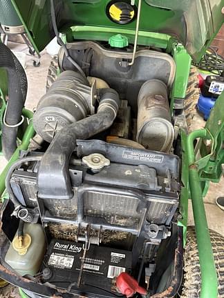 Image of John Deere 2305 equipment image 4