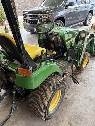 Image of John Deere 2305 equipment image 1