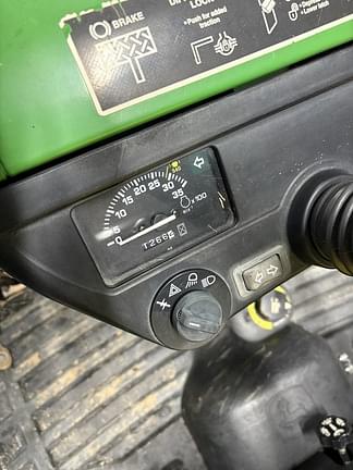 Image of John Deere 2305 equipment image 4