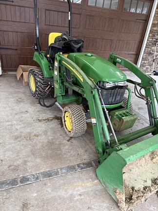 Image of John Deere 2305 Primary image
