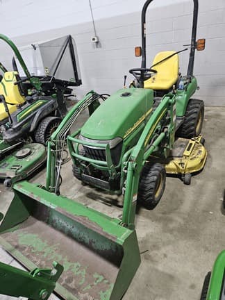 Image of John Deere 2305 Image 1
