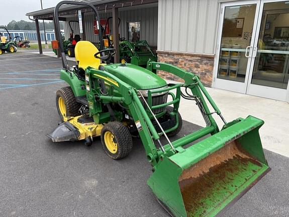 Image of John Deere 2305 equipment image 1