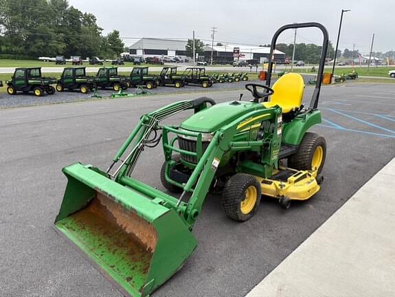 Image of John Deere 2305 equipment image 4