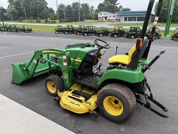 Image of John Deere 2305 equipment image 3