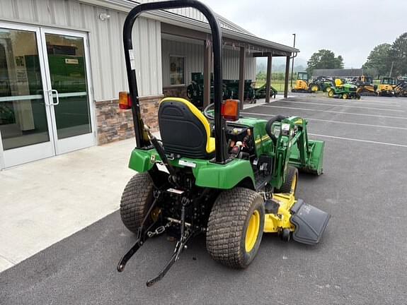 Image of John Deere 2305 equipment image 2