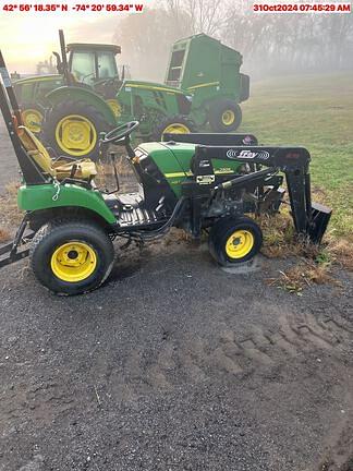 Image of John Deere 2305 equipment image 1