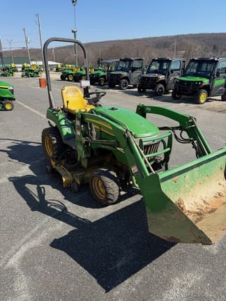 2006 John Deere 2305 Equipment Image0