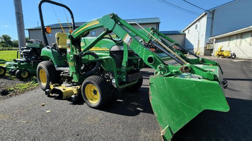 Main image John Deere 2305