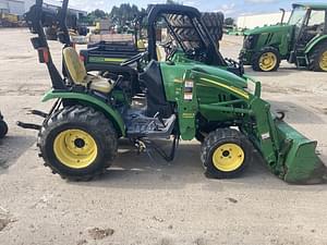 2006 John Deere 2320 Image