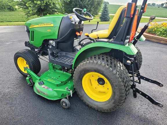 Image of John Deere 2320 equipment image 1