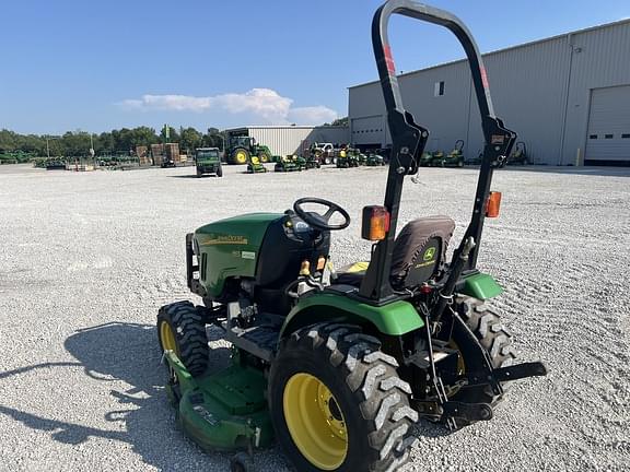 Image of John Deere 2320 equipment image 1