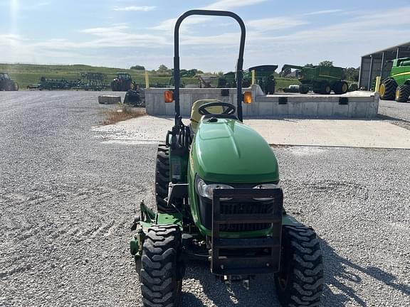 Image of John Deere 2320 equipment image 3