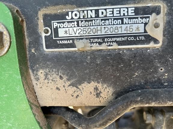 Image of John Deere 2520 equipment image 4