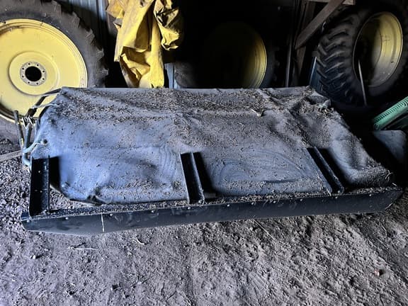 Image of John Deere 265 equipment image 3