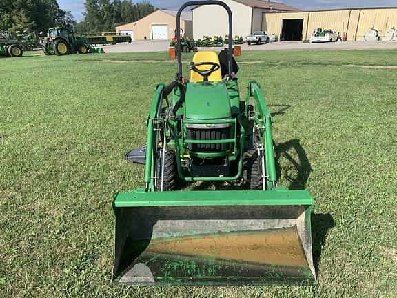 Image of John Deere 2305 equipment image 1