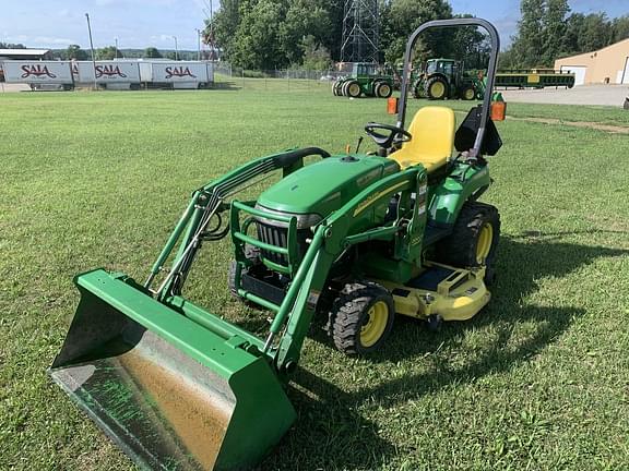 Image of John Deere 2305 equipment image 2