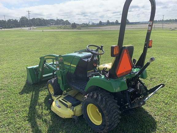 Image of John Deere 2305 equipment image 4