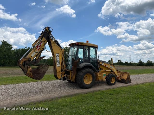 Image of John Deere 310G equipment image 4
