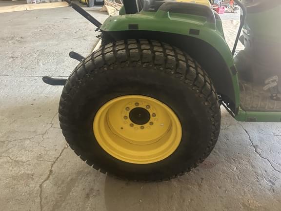 Image of John Deere 3120 equipment image 4