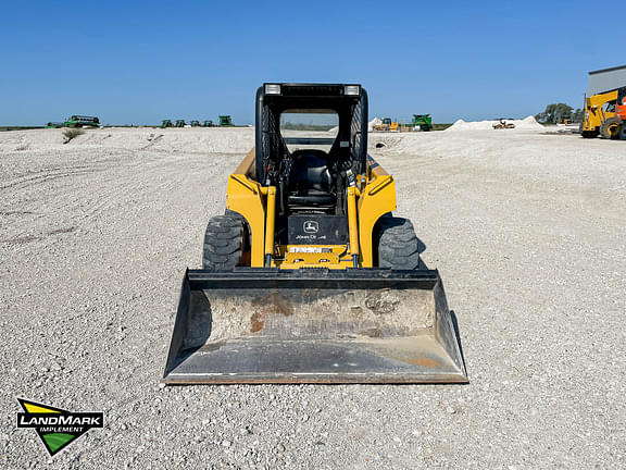 Image of John Deere 320 equipment image 2