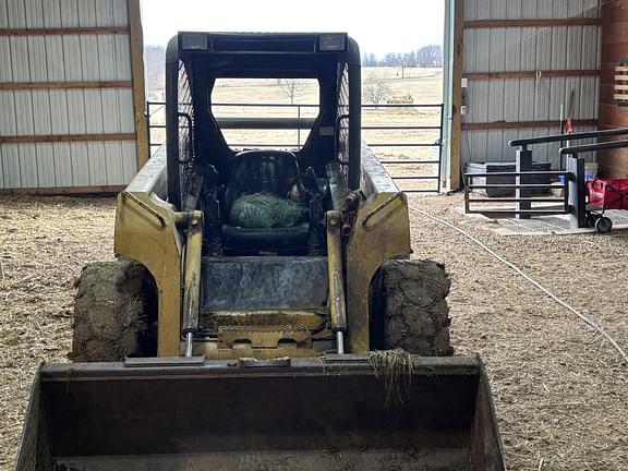 Image of John Deere 320 equipment image 3
