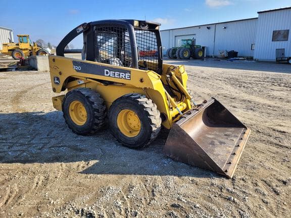 Image of John Deere 320 equipment image 2