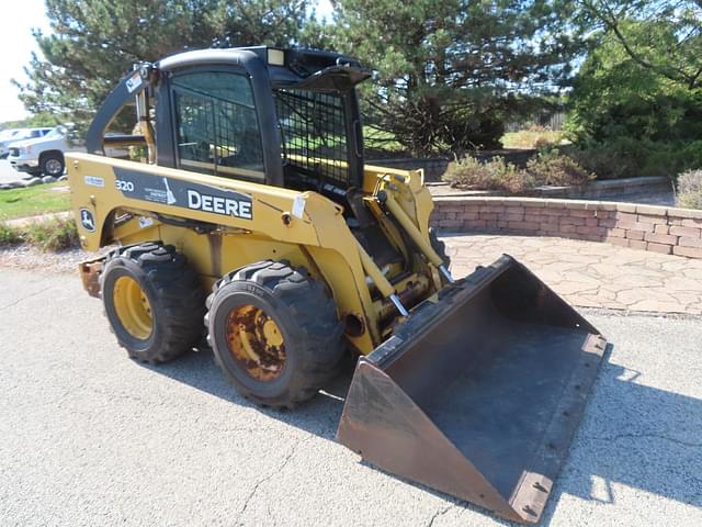 Image of John Deere 320 equipment image 1