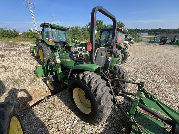 Image of John Deere 3203 equipment image 4