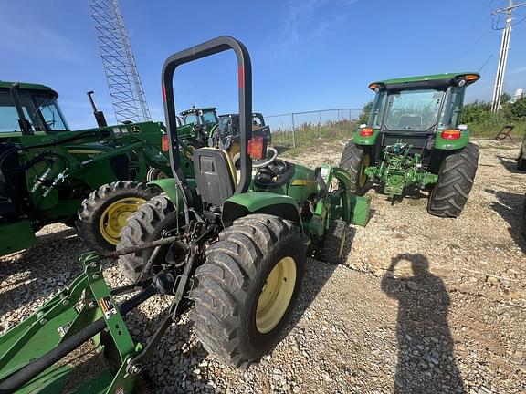 Image of John Deere 3203 equipment image 2