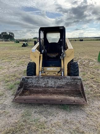 Image of John Deere 325 equipment image 1