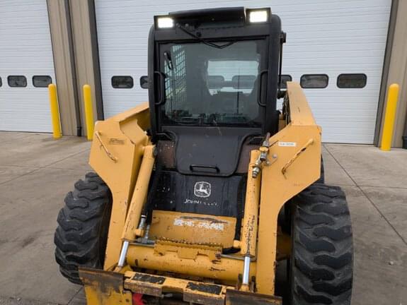 Image of John Deere 328 equipment image 2