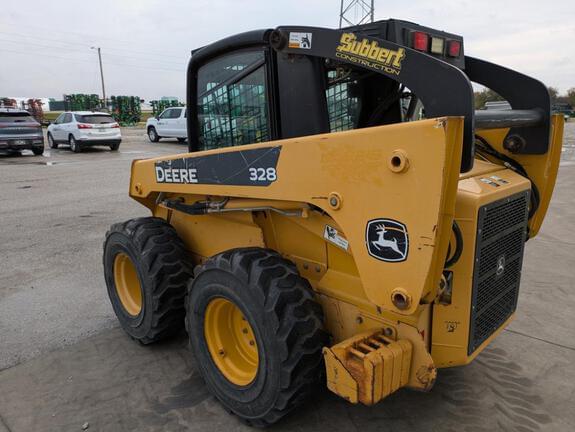 Image of John Deere 328 equipment image 3