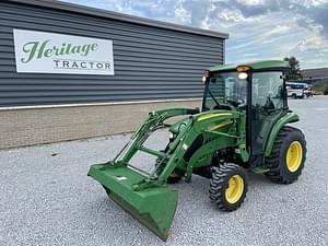 2006 John Deere 3320 Image