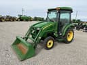 2006 John Deere 3320 Image