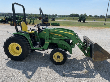Main image John Deere 3320